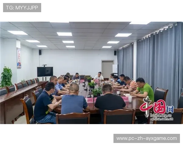 “跑酷赛道:东安湖体育公园极速冲刺,运动员决战极限”